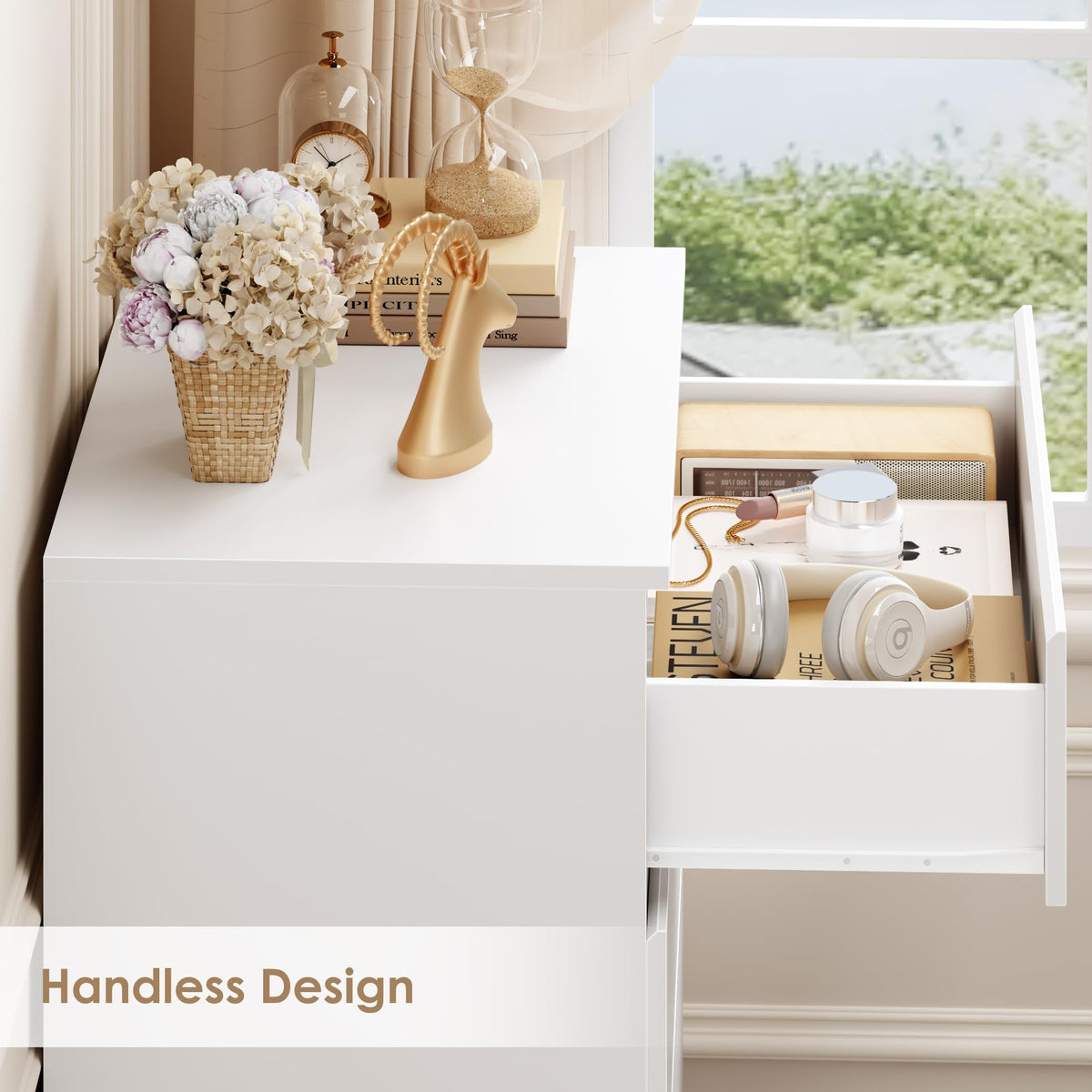 White Dresser R4417