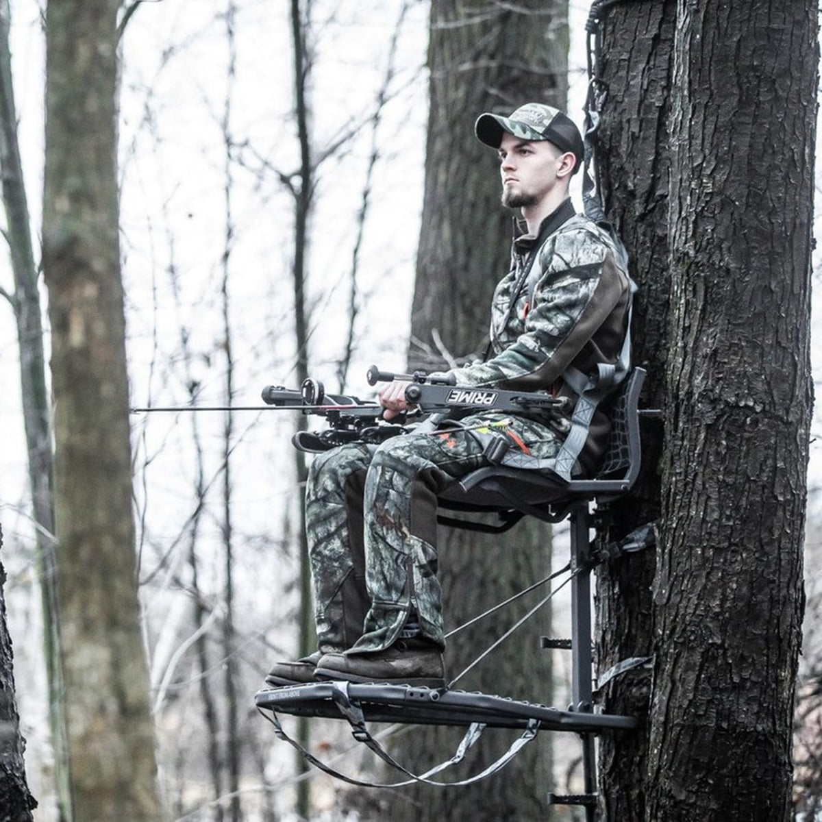 Hunting Tree Stand with MeshComfort Seat F504421